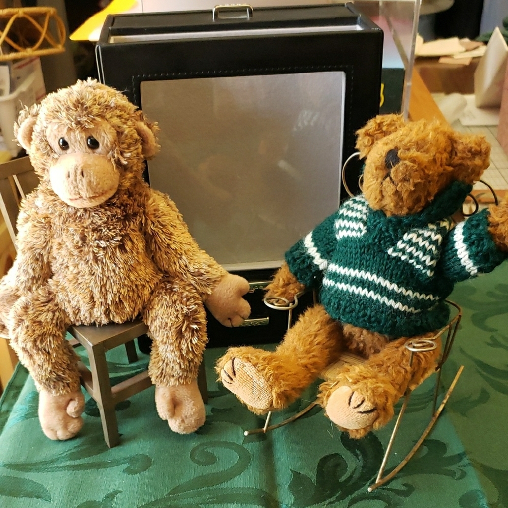 Stuffed Animal Plush Plus Metal Chairs